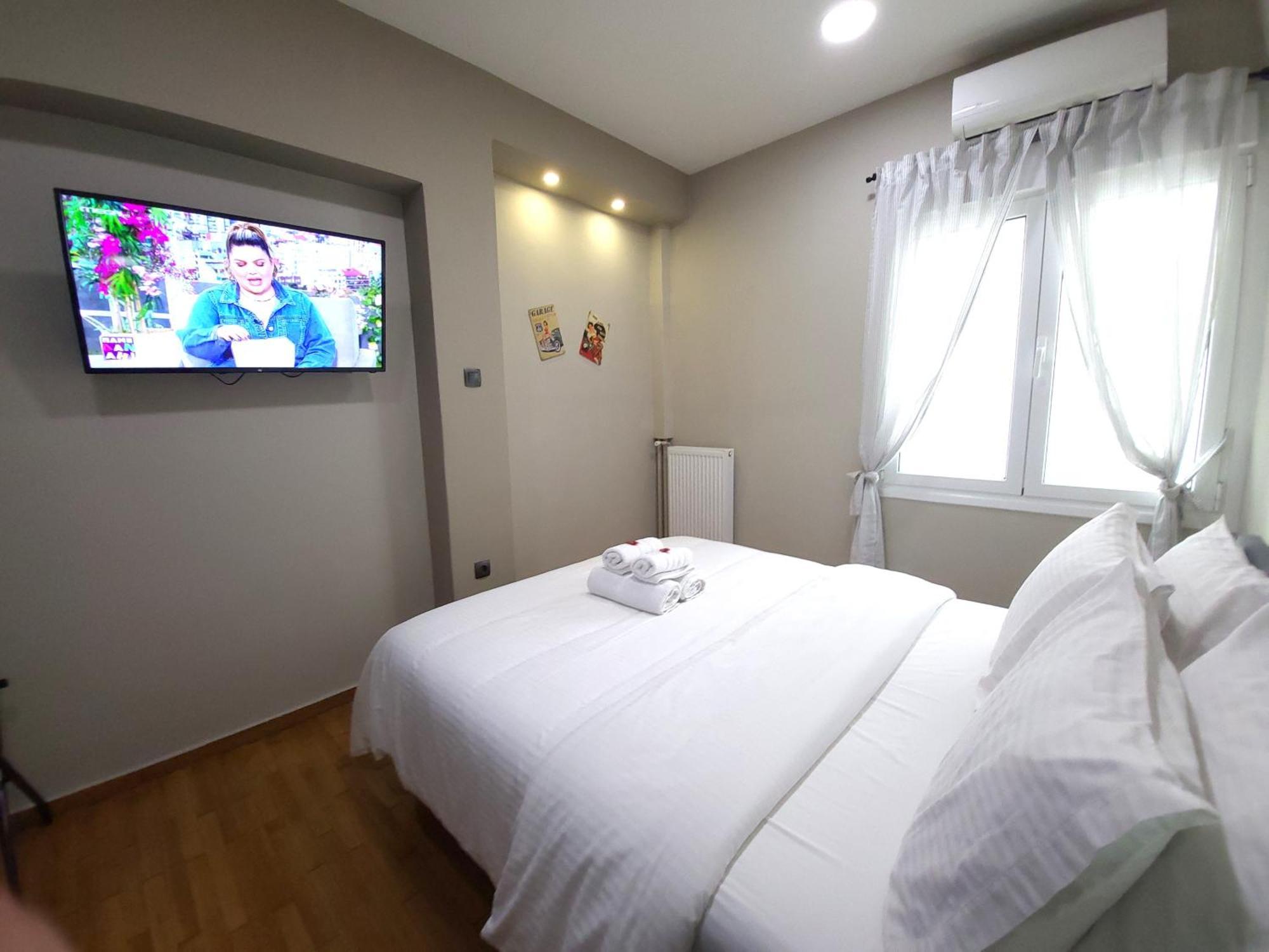 “Zeus”, Stylish Luxury Business Suite In The Heart Of Athens. Εξωτερικό φωτογραφία